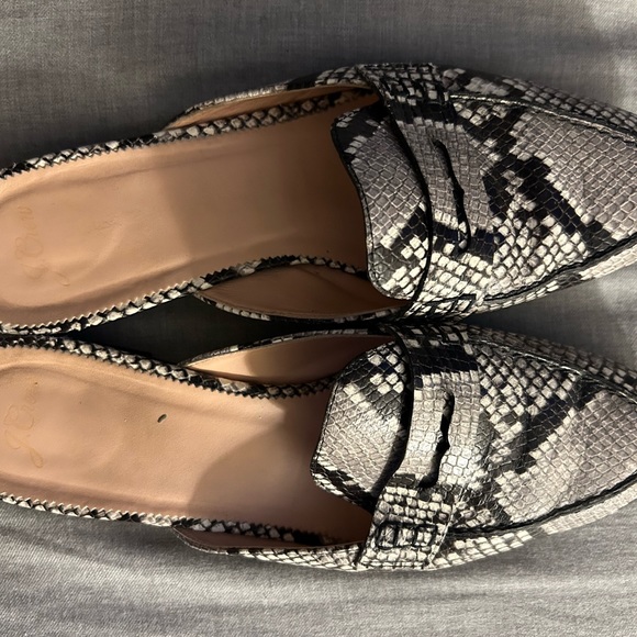 J Crew Black White Academy Snakeskin Embossed Penny Loafer Mule - Picture 2 of 6